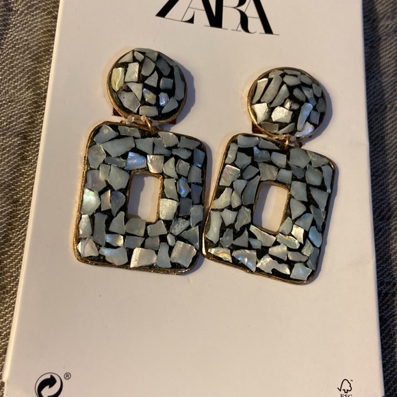 Zara earrings NWT - Picture 3 of 4